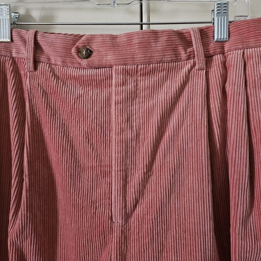 Banana Republic Salmon Pink.Corduroy Cropped Trousers. NWOT. Size 16 - Picture 2 of 4